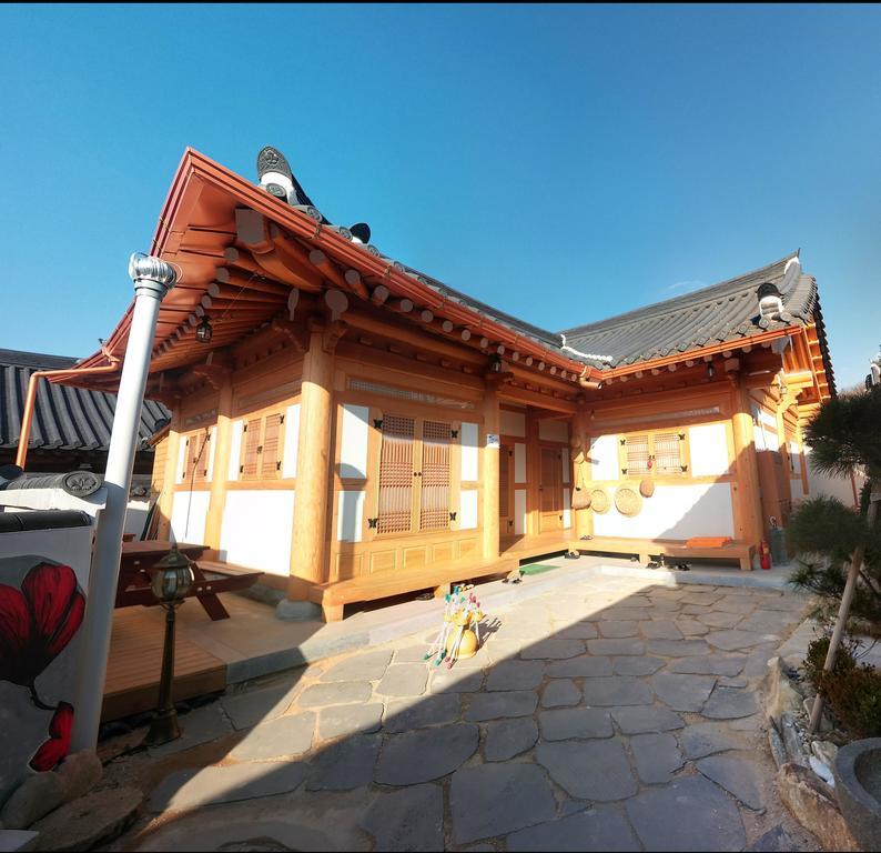 Hanok Guesthouse Jangsoo جيونجو المظهر الخارجي الصورة