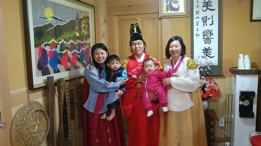 Hanok Guesthouse Jangsoo جيونجو المظهر الخارجي الصورة