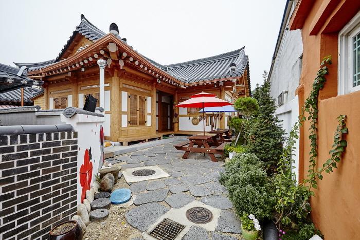 Hanok Guesthouse Jangsoo جيونجو المظهر الخارجي الصورة